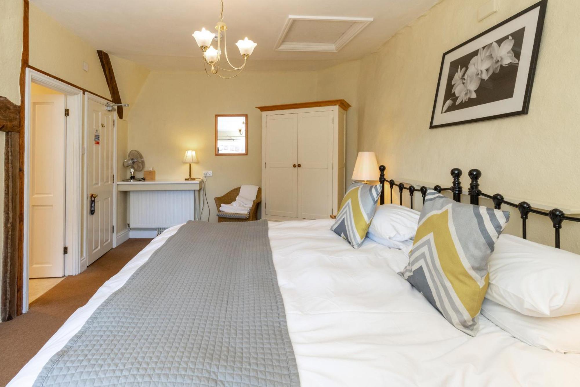 New Inn Crediton Quarto foto